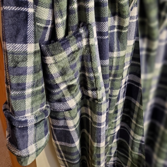 Ludlow extra soft Robe - Picture 4 of 5